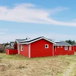 Vakantiehuis Gorgeous In With Sauna *