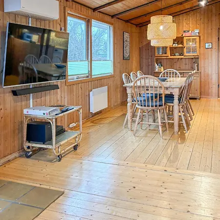 Gorgeous In With Sauna Vakantiehuis *