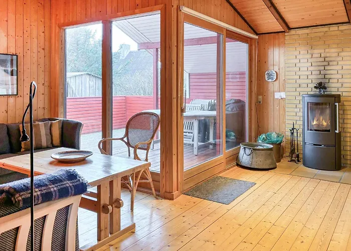 Semesterbostad Gorgeous In With Sauna